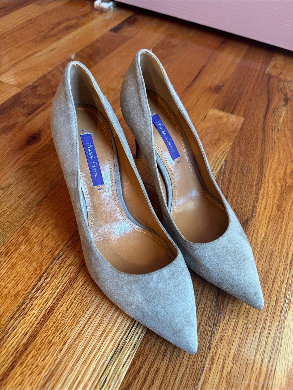 Ralph Lauren Taupe Suede Pointed Pumps size 39